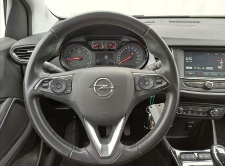 Opel - Crossland X
