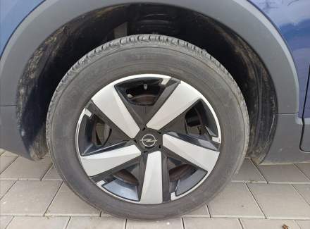 Opel - Crossland X
