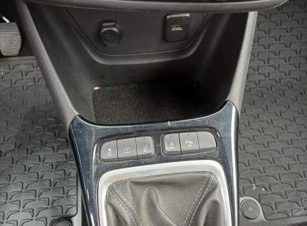 Opel - Crossland X