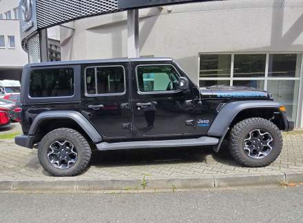 Jeep - Wrangler