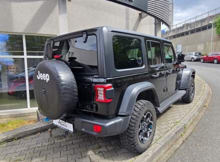 Jeep - Wrangler
