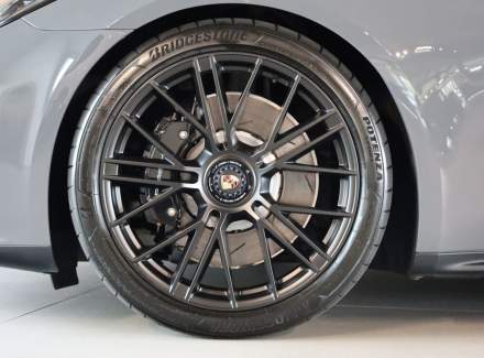 Porsche - Panamera