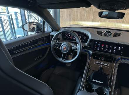 Porsche - Panamera
