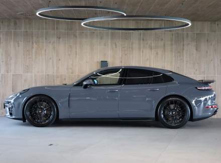 Porsche - Panamera