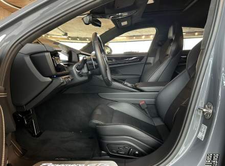 Porsche - Panamera