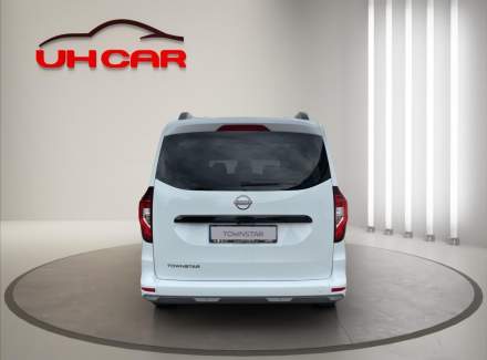 Nissan - Townstar