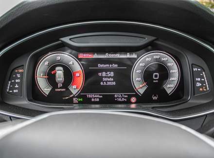 Audi - A6