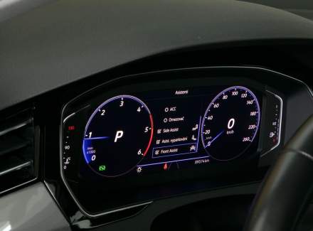 Volkswagen - Passat