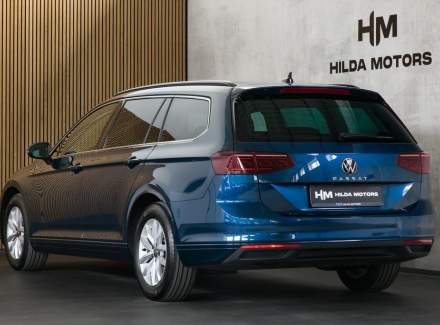 Volkswagen - Passat
