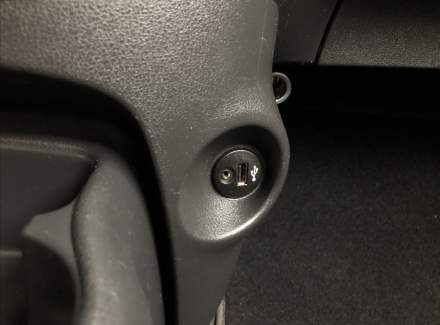 Nissan - Micra