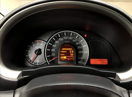 Nissan - Micra