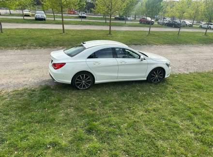 Mercedes-Benz - CLA CLA 180 (122 Hp) 7G-DCT