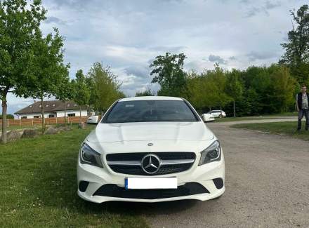 Mercedes-Benz - CLA CLA 180 (122 Hp) 7G-DCT