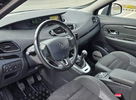 Renault - Scenic
