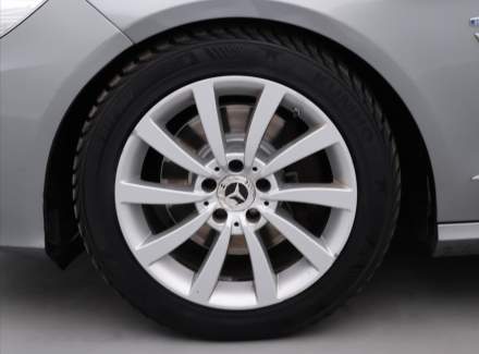 Mercedes-Benz - E-class