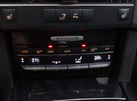Mercedes-Benz - E-class