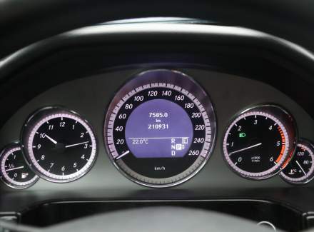 Mercedes-Benz - E-class