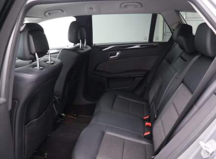 Mercedes-Benz - E-class