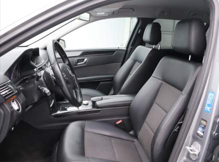Mercedes-Benz - E-class