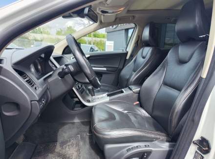 Volvo - XC60
