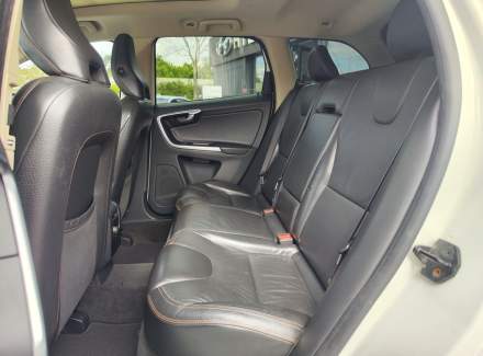 Volvo - XC60