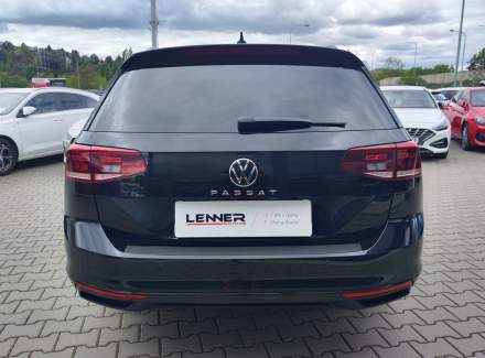 Volkswagen - Passat