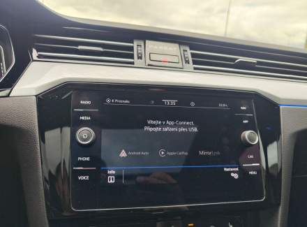 Volkswagen - Passat
