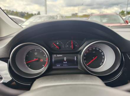 Opel - Astra