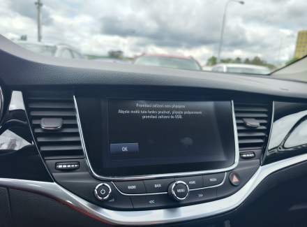 Opel - Astra