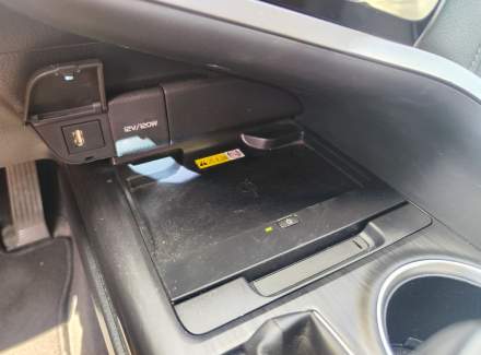 Toyota - Camry