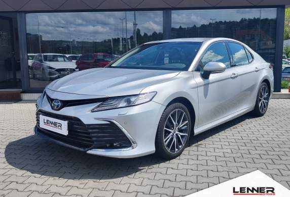 Toyota - Camry