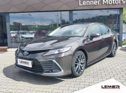 Toyota - Camry
