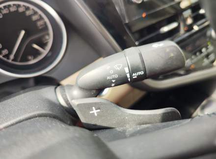 Toyota - Camry