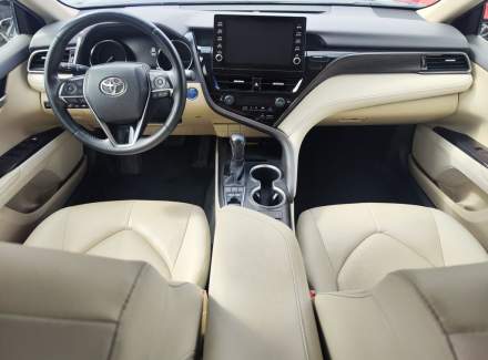 Toyota - Camry