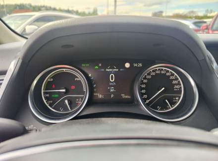 Toyota - Camry
