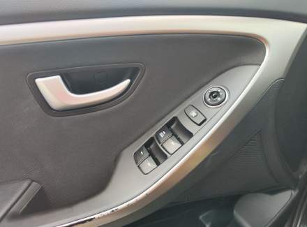 Hyundai - i30