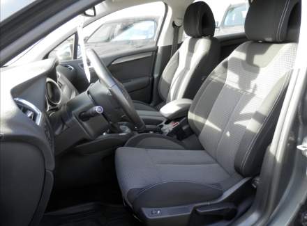 Citroën - C4