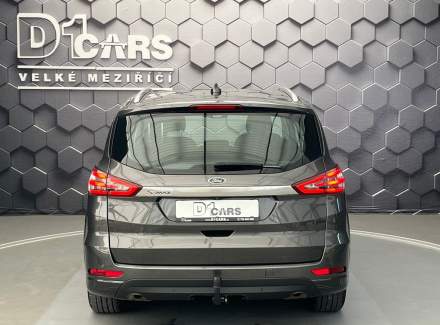 Ford - S-MAX