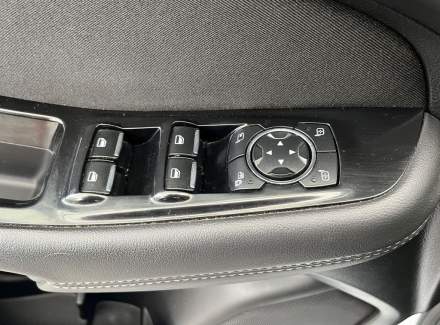 Ford - S-MAX