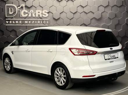 Ford - S-MAX
