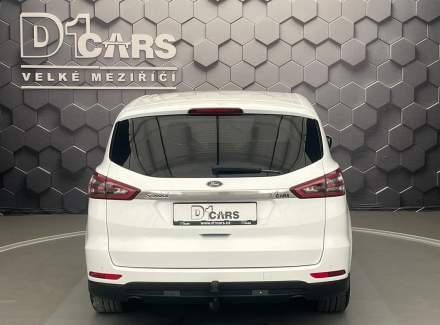 Ford - S-MAX
