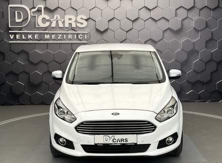 Ford - S-MAX