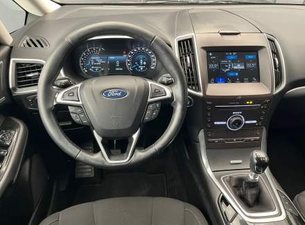 Ford - S-MAX