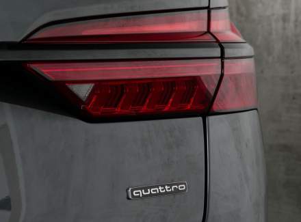 Audi - A6