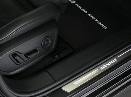 Audi - A6