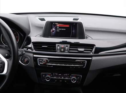 BMW - X1