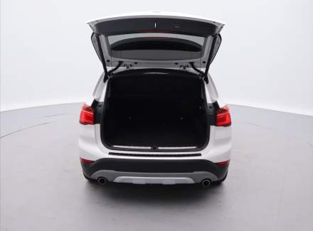 BMW - X1