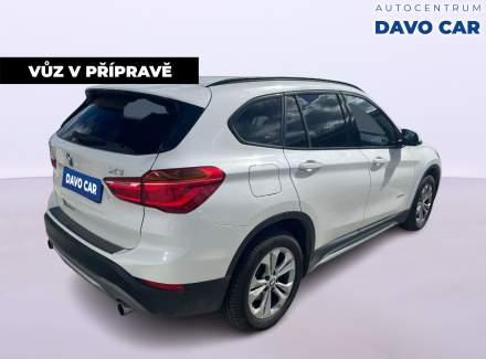 BMW - X1