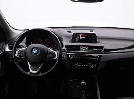 BMW - X1