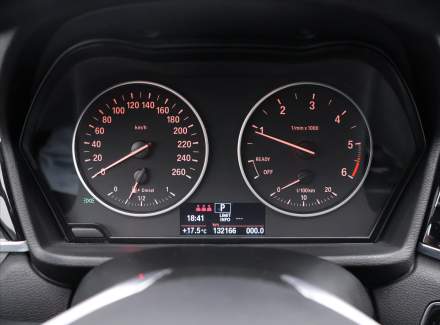 BMW - X1